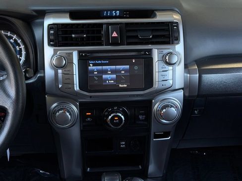 Used 2018 Toyota 4Runner SR5 AWD/4WD image 16