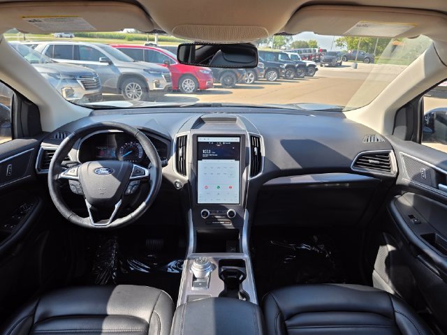 Used 2024 Ford Edge SEL AWD/4WD image 18