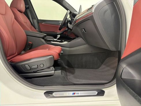 Certified 2024 BMW X3 xDrive30i w/ Premium Package image 20