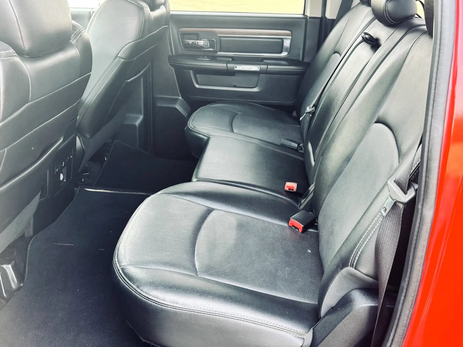 Used 2014 RAM 1500 Laramie w/ Trailer Tow Group AWD/4WD image 17