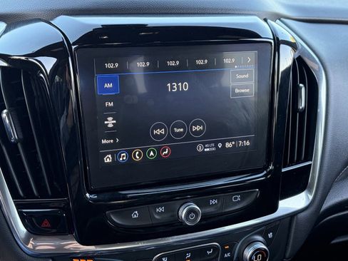 Certified 2023 Chevrolet Traverse High Country FWD image 27