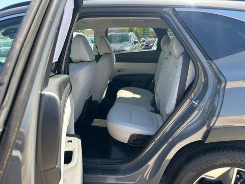 New 2026 Hyundai Tucson SEL FWD image 24