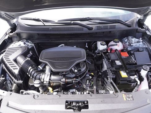 New 2025 Cadillac XT6 Sport w/ Platinum Package image 7