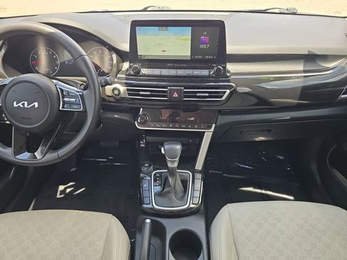 Used 2022 Kia Seltos EX AWD/4WD image 11