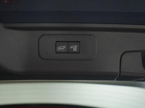 Used 2024 Toyota Grand Highlander Platinum image 11