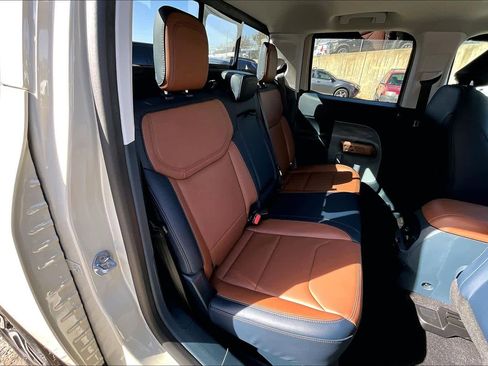 Certified 2024 Ford Maverick Lariat image 20