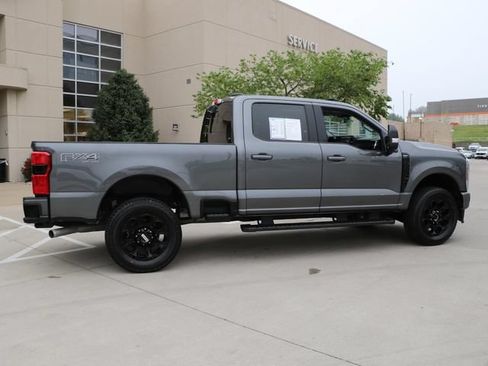 Used 2026 Ford F250 Lariat w/ Black Appearance Package AWD/4WD image 7