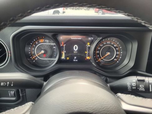 New 2026 Jeep Wrangler Unlimited Rubicon image 10