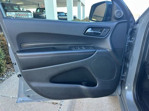 Used 2023 Dodge Durango GT image 10