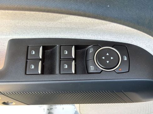 Used 2022 Ford Maverick XLT w/ Equipment Group 300A Standard AWD/4WD image 12