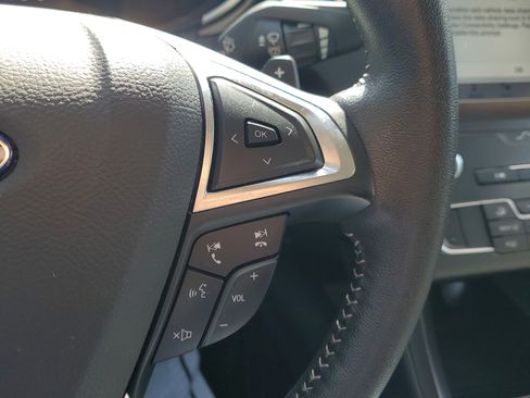 Used 2019 Ford Fusion SE w/ Equipment Group 151A image 25