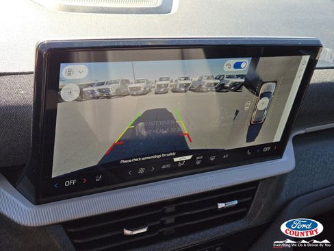 New 2026 Ford Explorer Platinum w/ LUX Leather Package image 12