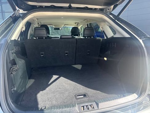 Used 2019 Ford Edge Titanium FWD image 6