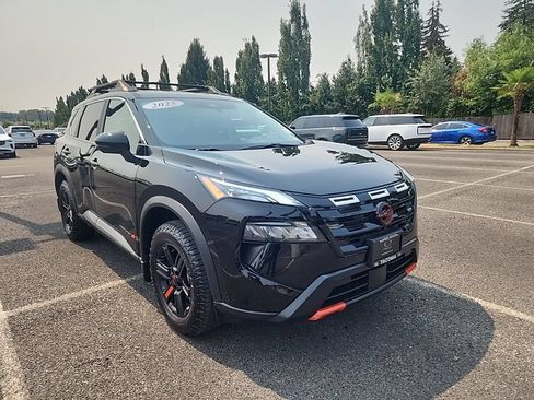 Used 2025 Nissan Rogue SV w/ Rock Creek Premium Package AWD/4WD image 8