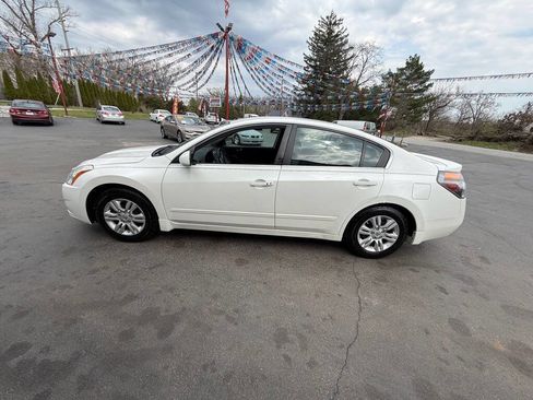 Used 2012 Nissan Altima 2.5 S w/ 20th Anniversary Pkg image 5