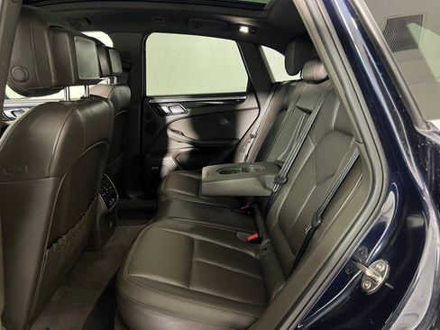 Used 2018 Porsche Macan S image 14