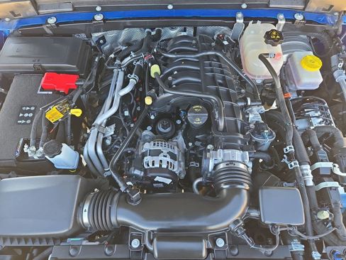 Used 2024 Jeep Wrangler Sport S image 13