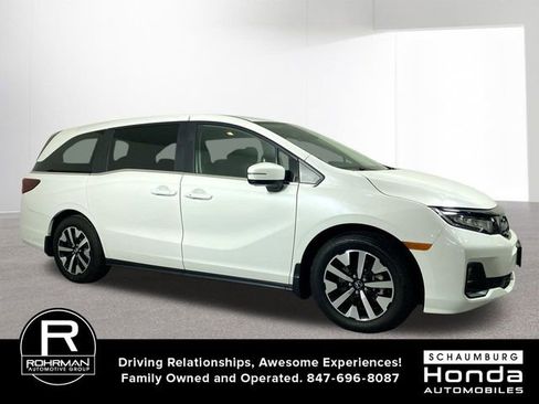 Certified 2026 Honda Odyssey EX-L image 3