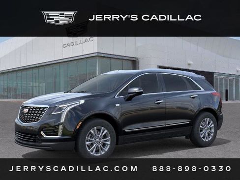 New 2025 Cadillac XT5 Luxury FWD image 2