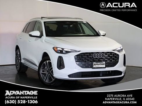 Used 2025 Audi Q5 Premium w/ Convenience Package AWD/4WD image 1