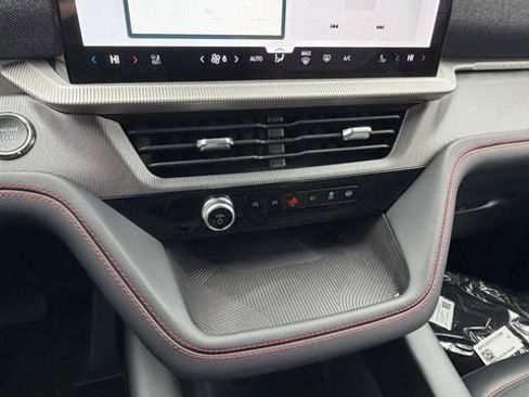 New 2026 Ford Explorer ST-Line w/ ST-Line Street Pack image 13