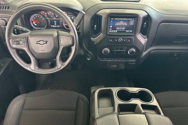 Used 2022 Chevrolet Silverado 1500 Custom AWD/4WD image 13