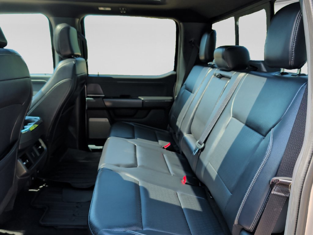 Used 2025 Ford F150 Lariat AWD/4WD image 31