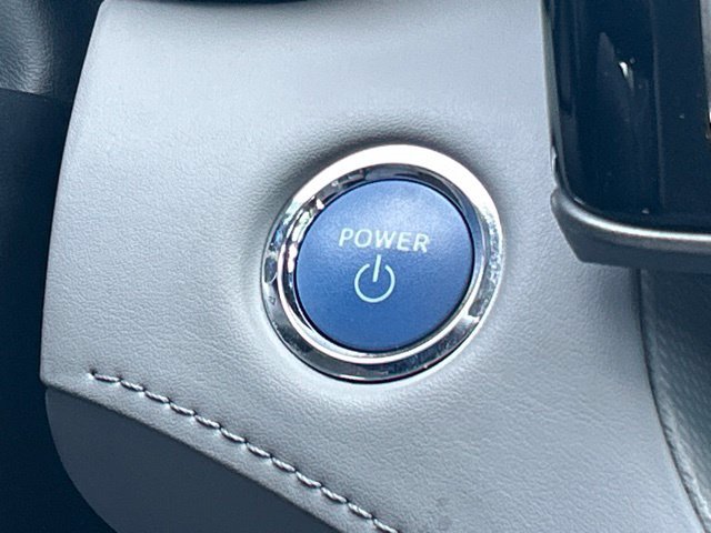 Used 2022 Toyota Highlander LE AWD/4WD image 56