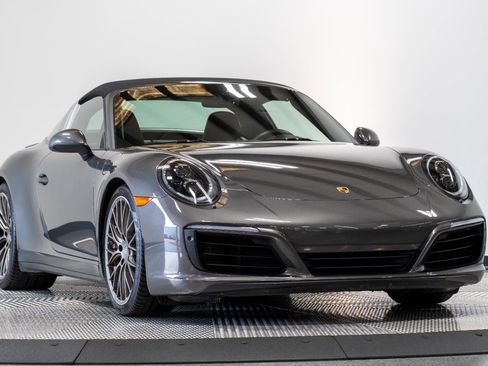 Used 2017 Porsche 911 Targa 4S image 10