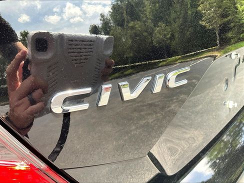 Used 2018 Honda Civic LX image 23