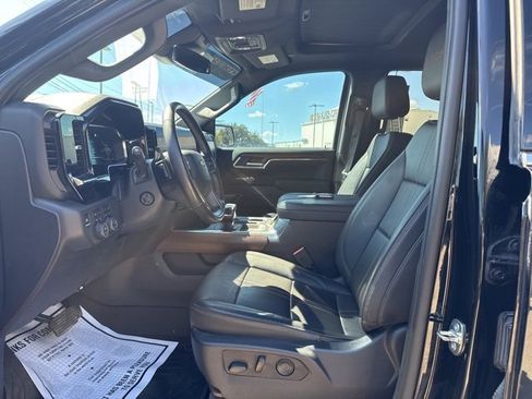 Used 2023 Chevrolet Silverado 1500 High Country w/ High Country Premium Package image 12