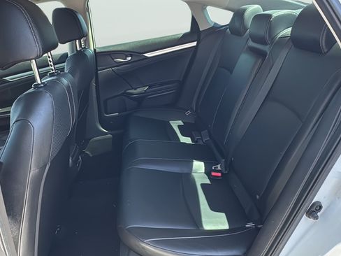 Used 2018 Honda Civic Touring image 33
