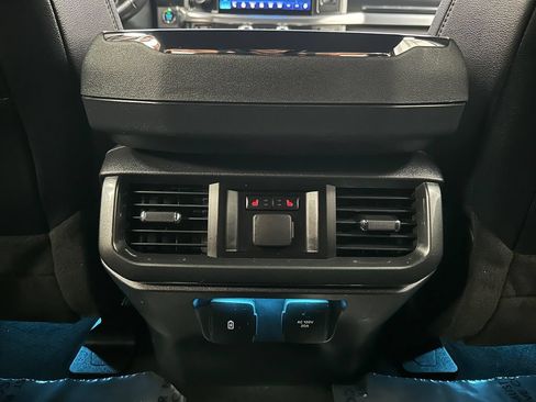 Used 2023 Ford F150 Lariat w/ Equipment Group 502A High AWD/4WD image 23