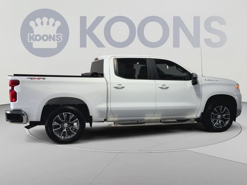 Used 2023 Chevrolet Silverado 1500 LT AWD/4WD image 12