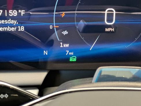 New 2026 Cadillac Optiq Sport 2 image 27