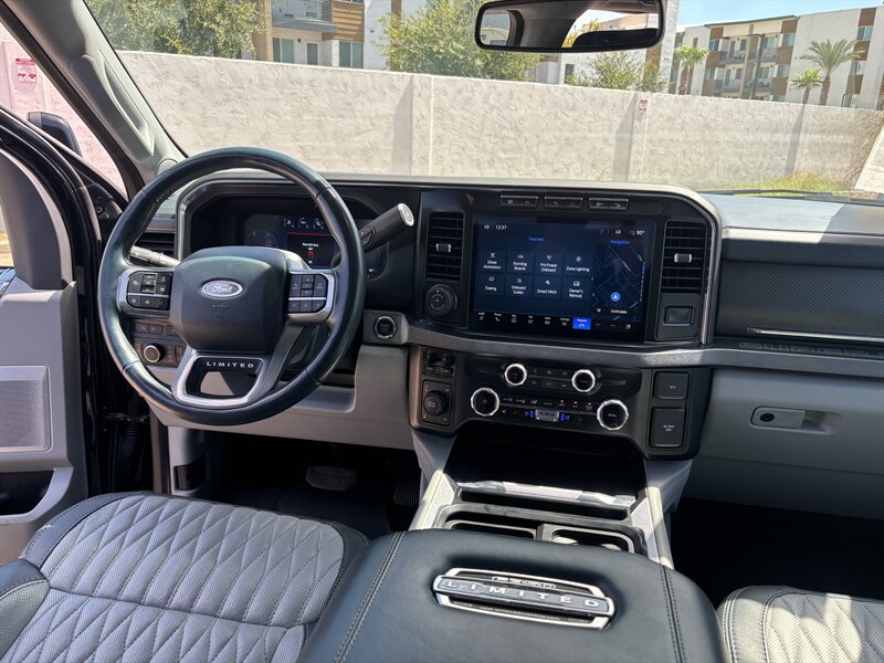 Used 2023 Ford F350 Limited w/ FX4 Off-Road Package AWD/4WD image 25