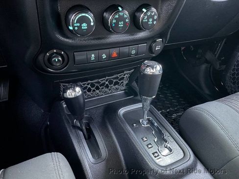 Used 2012 Jeep Wrangler Unlimited Sahara w/ Trailer Tow Group image 21