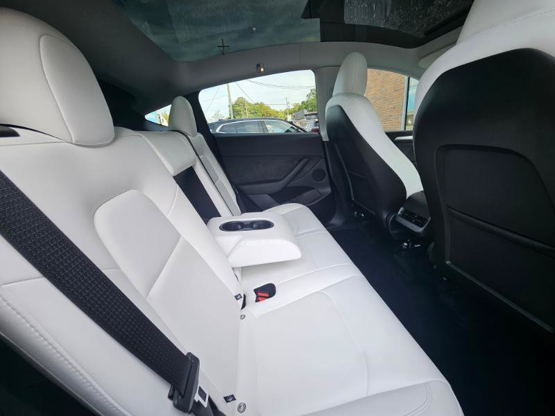 Used 2025 Tesla Model Y Long Range RWD image 66