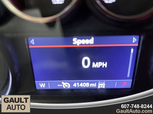 Used 2021 Chevrolet Silverado 1500 RST image 10