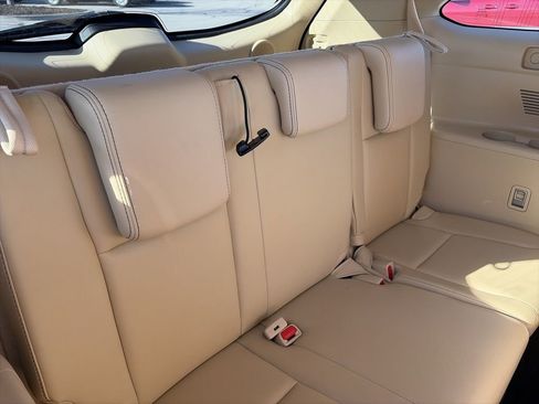 Used 2015 Toyota Highlander Limited image 42