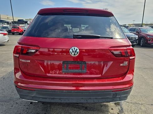 Used 2018 Volkswagen Tiguan S image 6