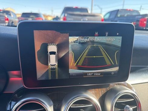 Used 2018 Mercedes-Benz GLC 300 GLC 300 image 28
