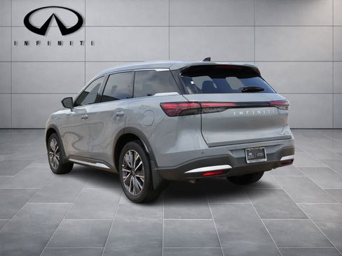 Certified 2026 INFINITI QX60 Luxe w/ Cargo Package AWD/4WD image 5