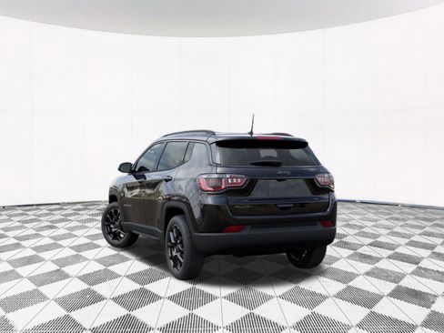New 2026 Jeep Compass Latitude image 5