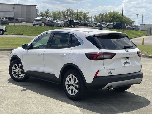 New 2025 Ford Escape Active w/ Cold Weather Package image 5
