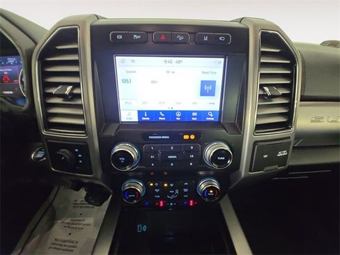 Used 2020 Ford F350 Platinum image 11