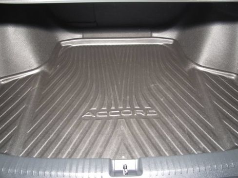 Certified 2024 Honda Accord Sport image 17