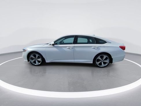 Used 2018 Honda Accord Sport image 5