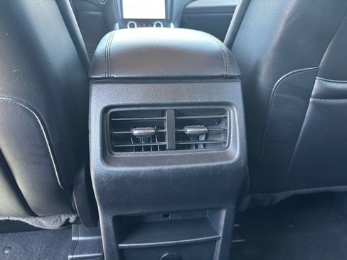 Used 2023 Ford Edge SEL AWD/4WD image 23