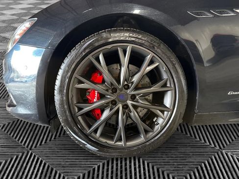 Used 2019 Maserati Ghibli GranSport image 10